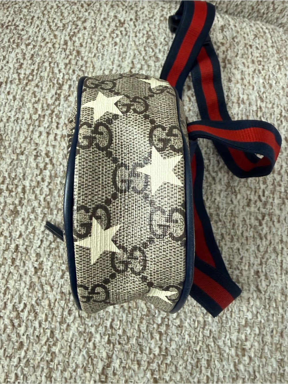 Gucci Mini Round GG Supreme Star Belt Bag / Pouch - Picture 5 of 8